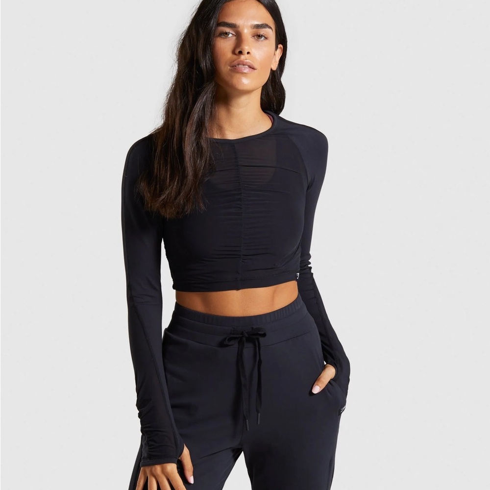 gymshark Black Long Sleeve Crop Top